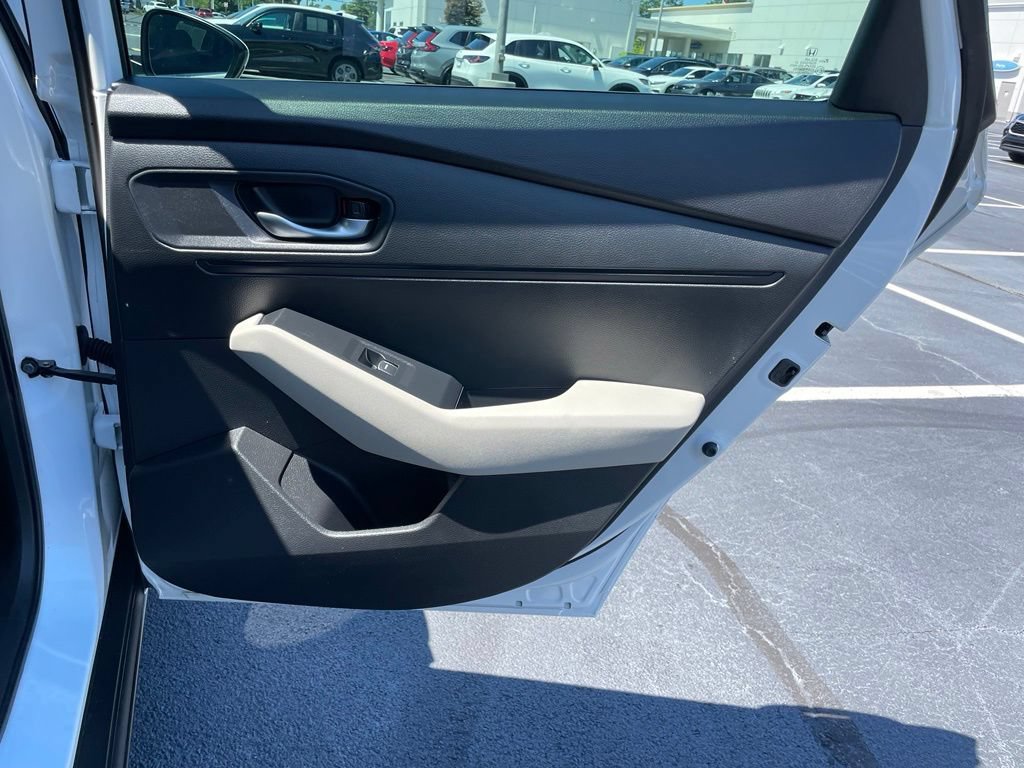 Certified 2025 Honda Accord LX image 34