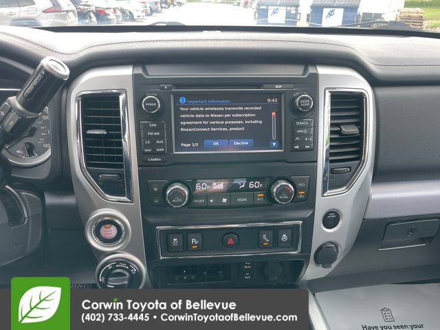 Used 2018 Nissan Titan PRO-4X w/ Pro-4x Convenience Package AWD/4WD image 11
