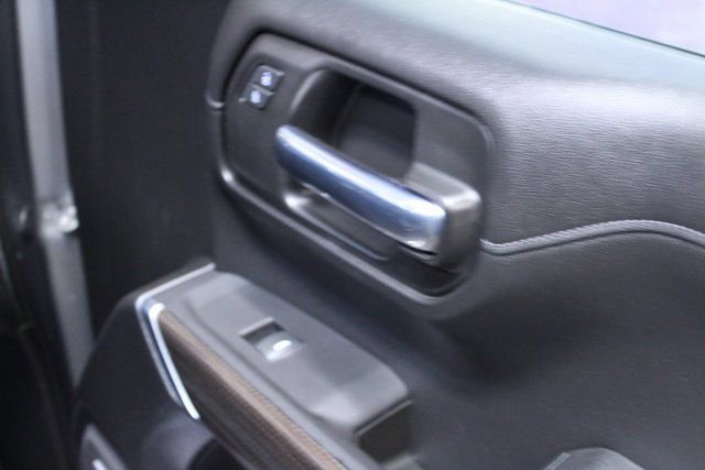 Used 2020 Chevrolet Silverado 1500 RST image 9