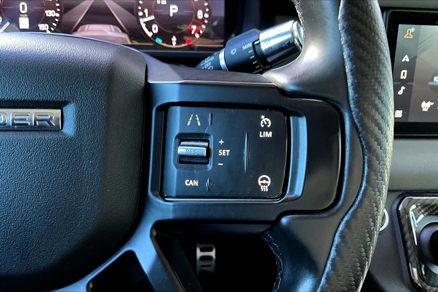 Used 2020 Land Rover Defender 110 S image 18