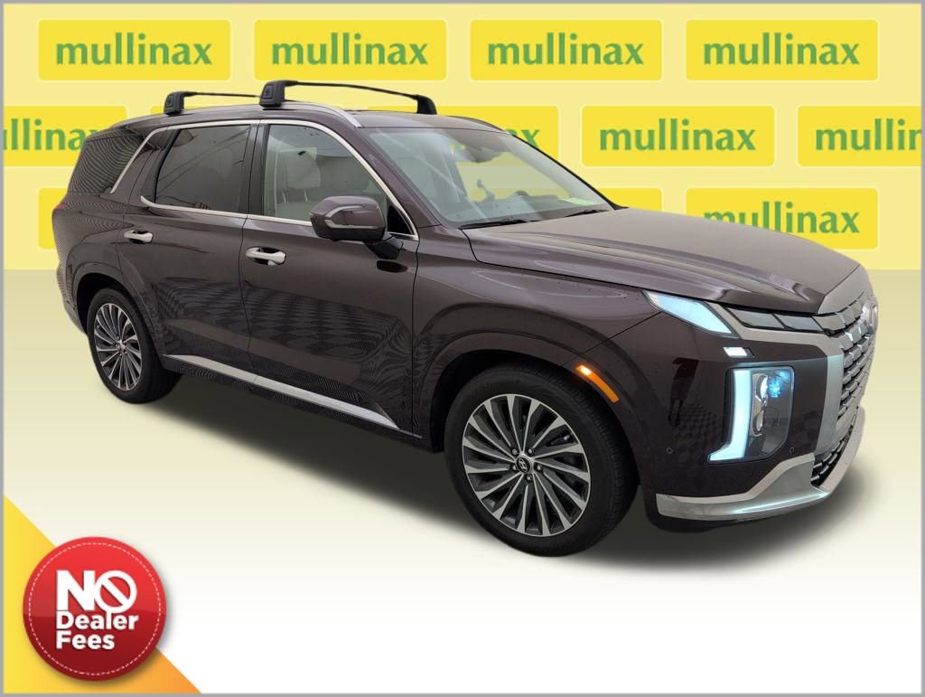Used 2024 Hyundai Palisade Calligraphy image 1