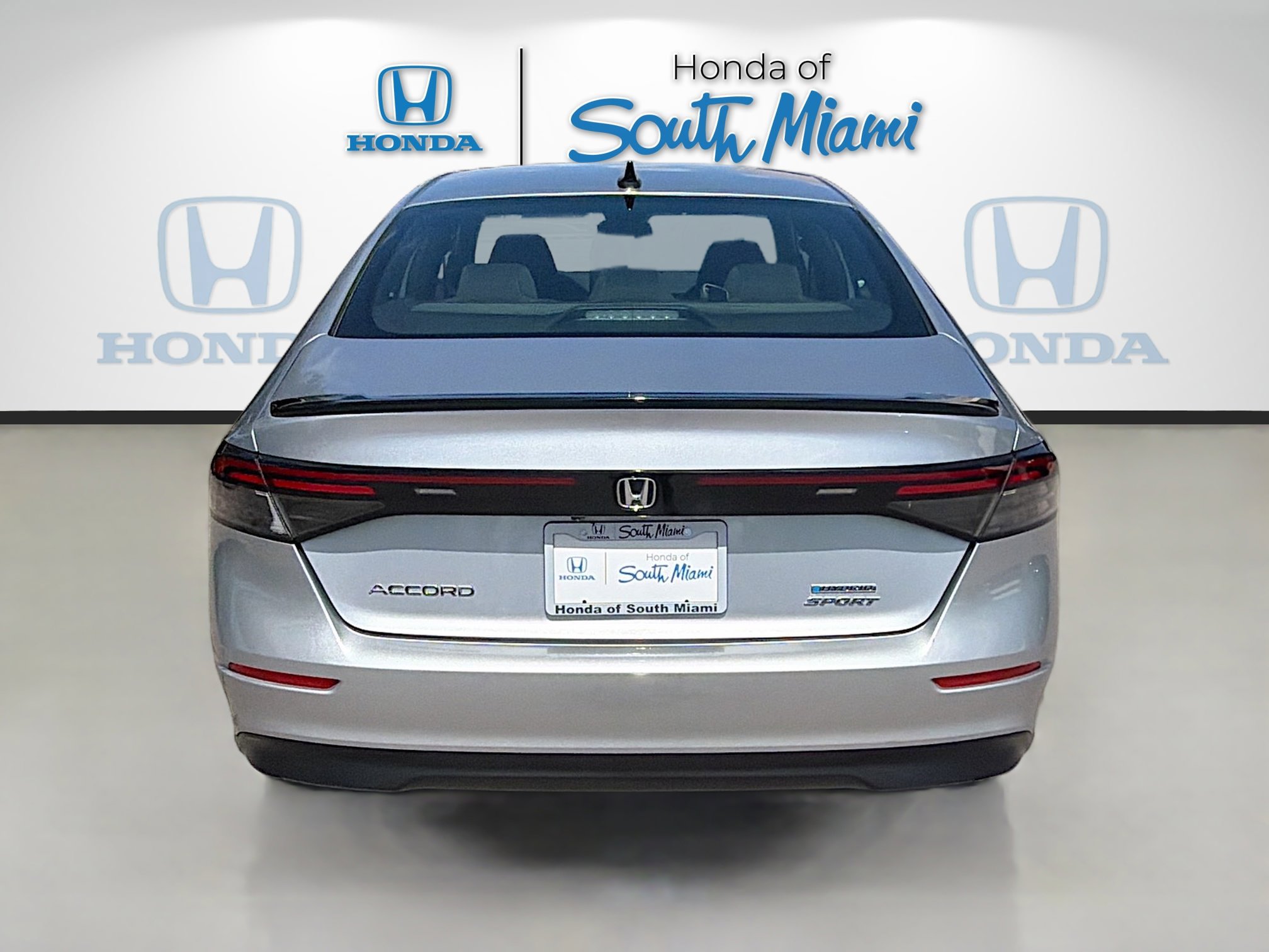 Used 2024 Honda Accord Sport image 6