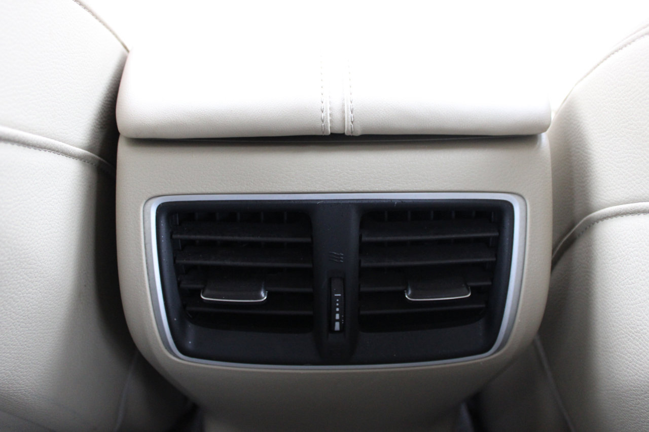 Used 2018 Acura TLX image 34