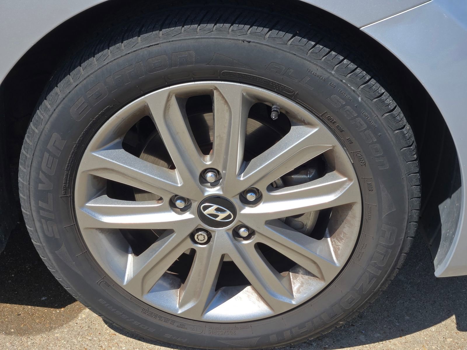 Used 2014 Hyundai Elantra SE w/ Option Group 02 image 7