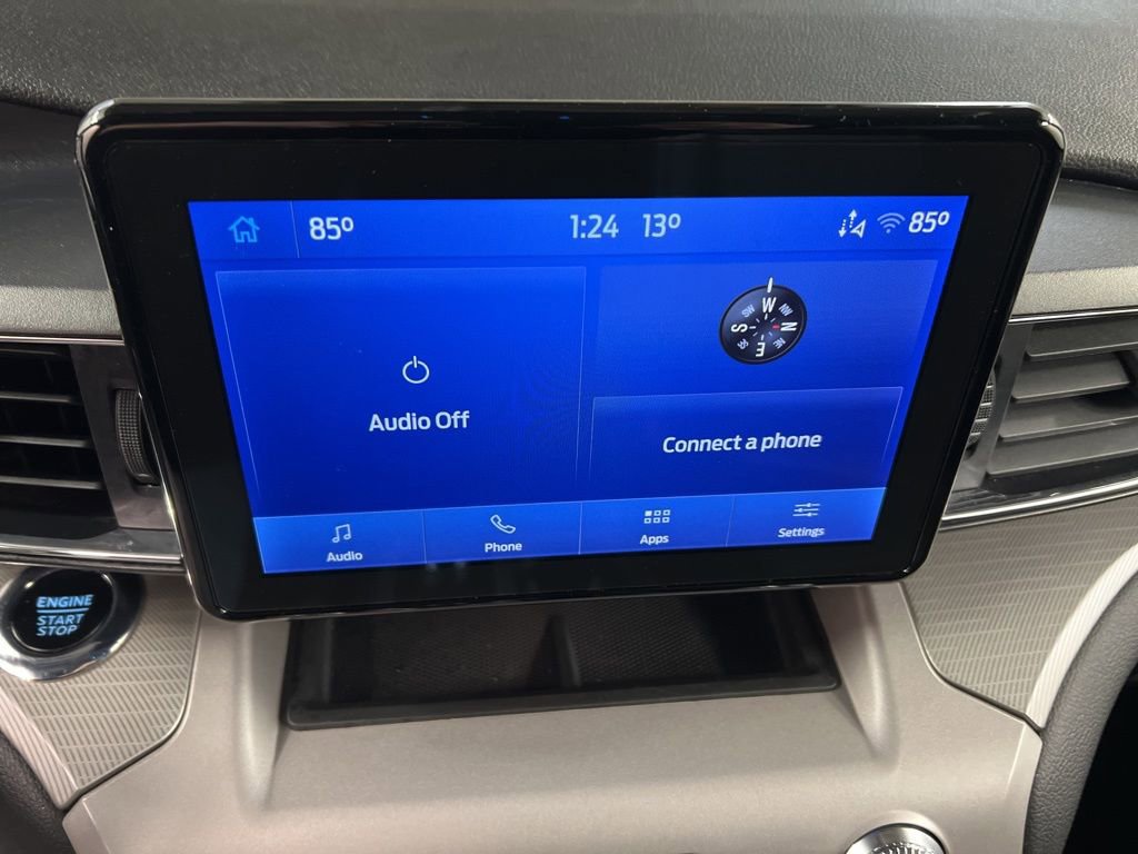 Certified 2023 Ford Explorer XLT w/ Equipment Group 202A image 9