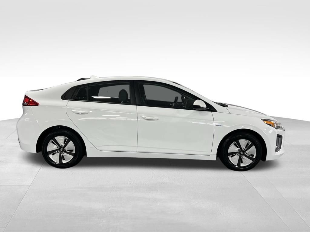 Used 2020 Hyundai Ioniq Blue FWD image 6