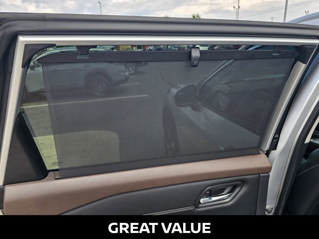 Used 2022 Nissan Rogue SL w/ SL Premium Package FWD image 17