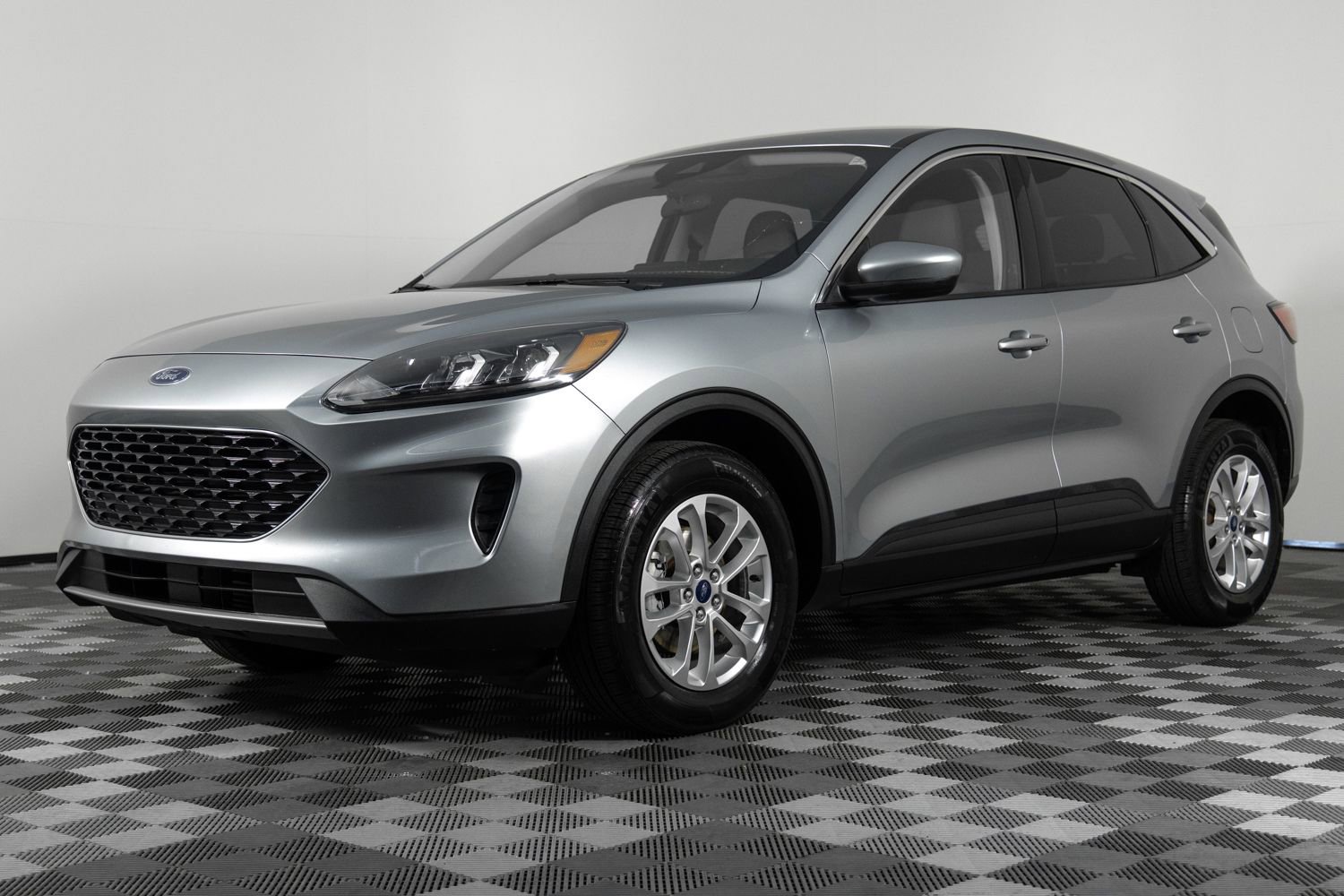 Used 2021 Ford Escape SE
