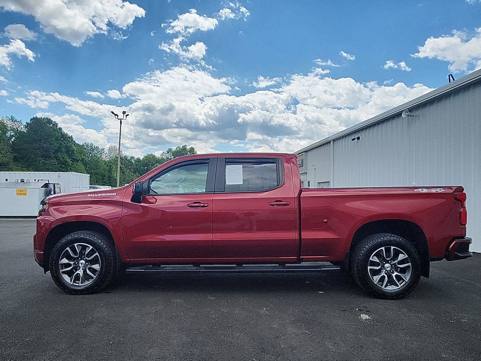 Used 2020 Chevrolet Silverado 1500 RST w/ All-Star Edition AWD/4WD image 2