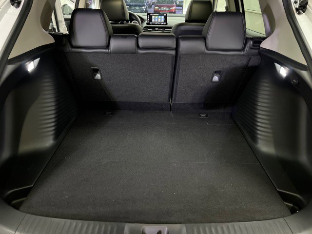 Used 2024 Honda HR-V EX-L image 11