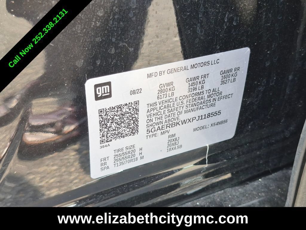 Used 2023 Buick Enclave Essence w/ Sport Touring Edition FWD image 29