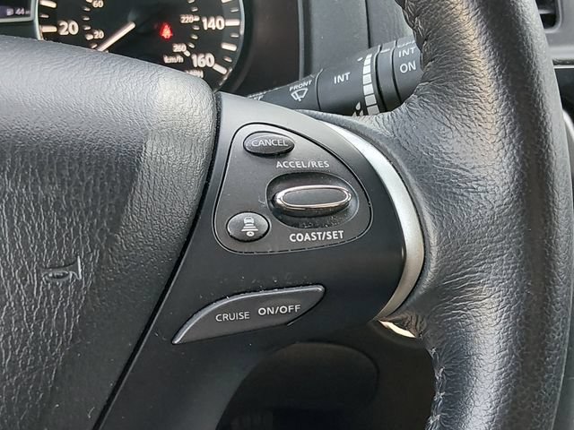 Used 2019 Nissan Pathfinder SV AWD/4WD image 23