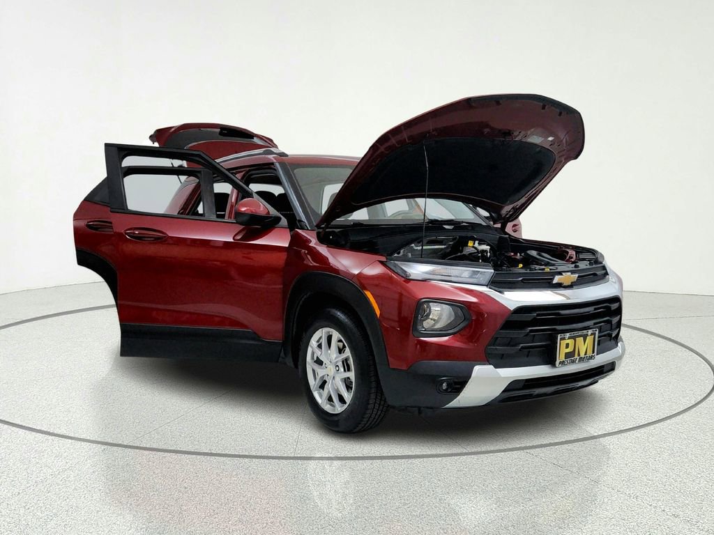 Used 2021 Chevrolet TrailBlazer LT AWD/4WD image 13