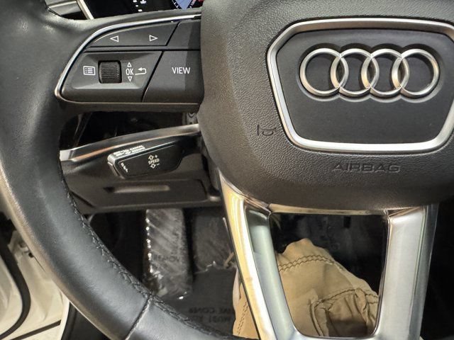 Certified 2023 Audi Q3 2.0T Premium w/ Convenience Package AWD/4WD image 24