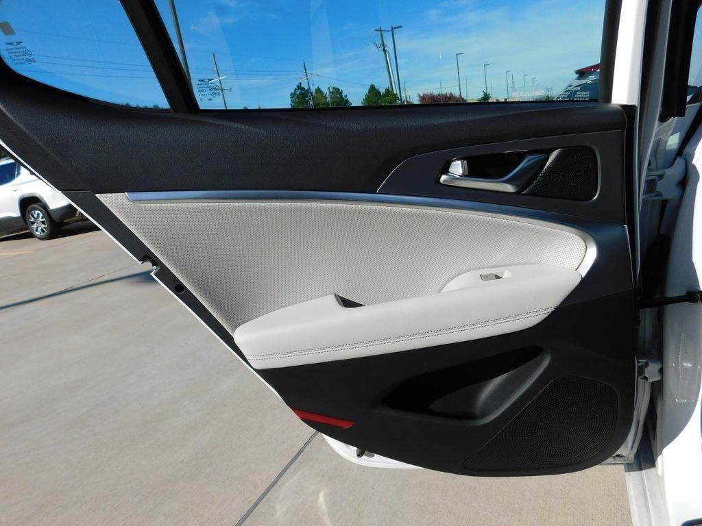 Used 2026 Genesis G70 3.3T Sport Prestige image 16