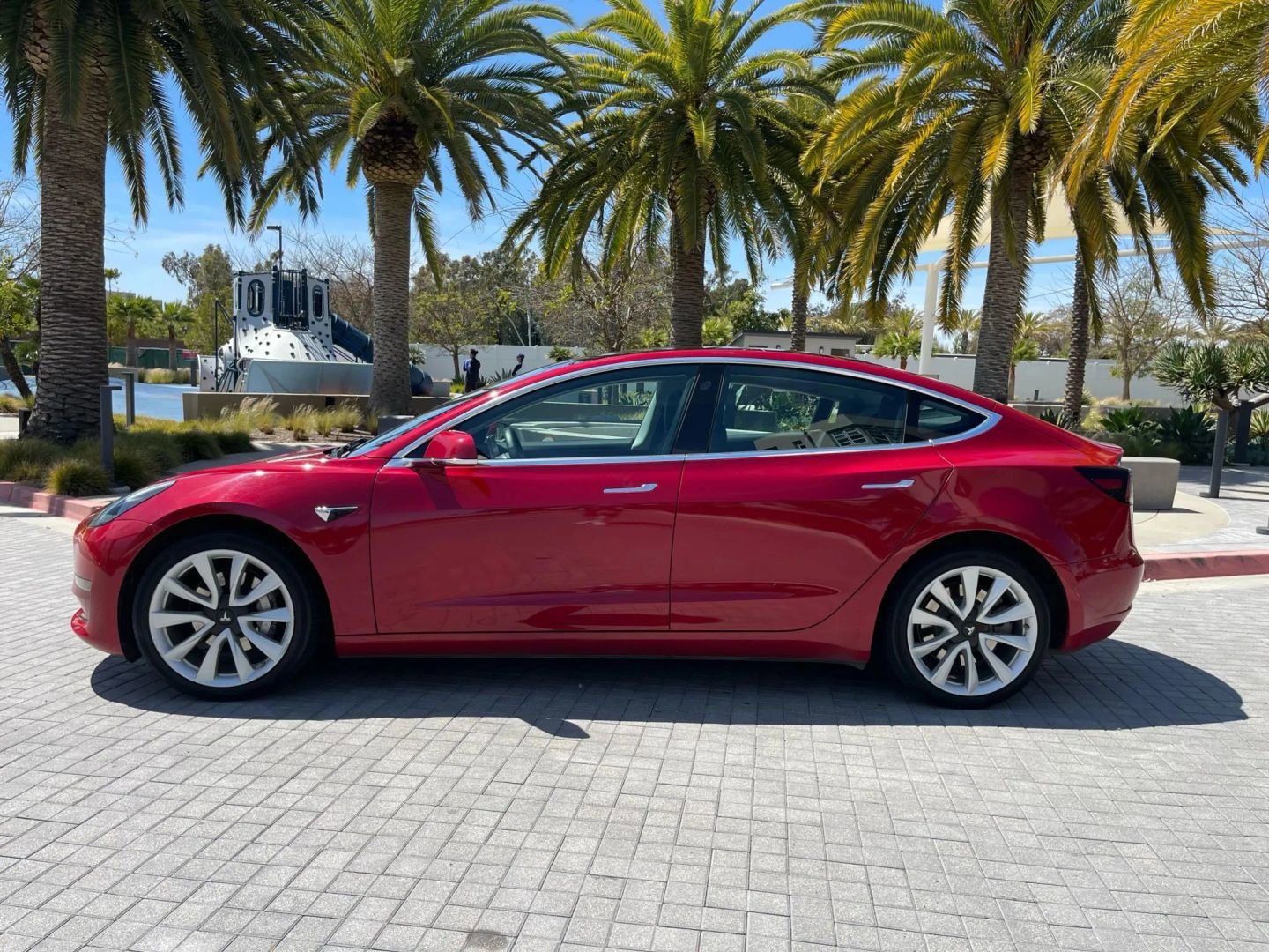 Used 2019 Tesla Model 3 Long Range image 11