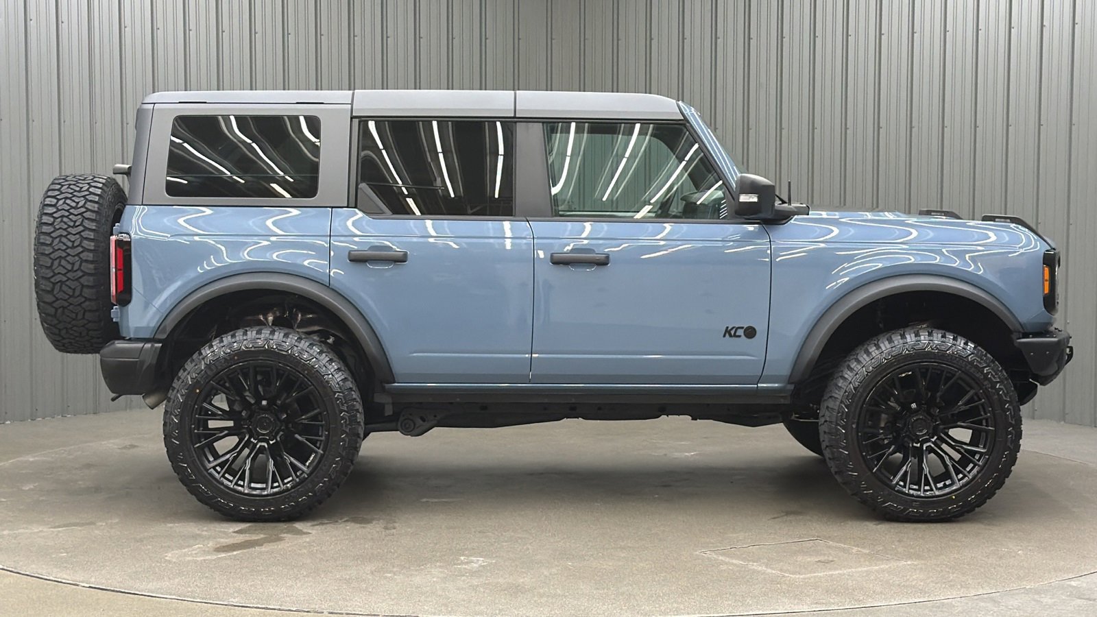 Used 2024 Ford Bronco Wildtrak image 6