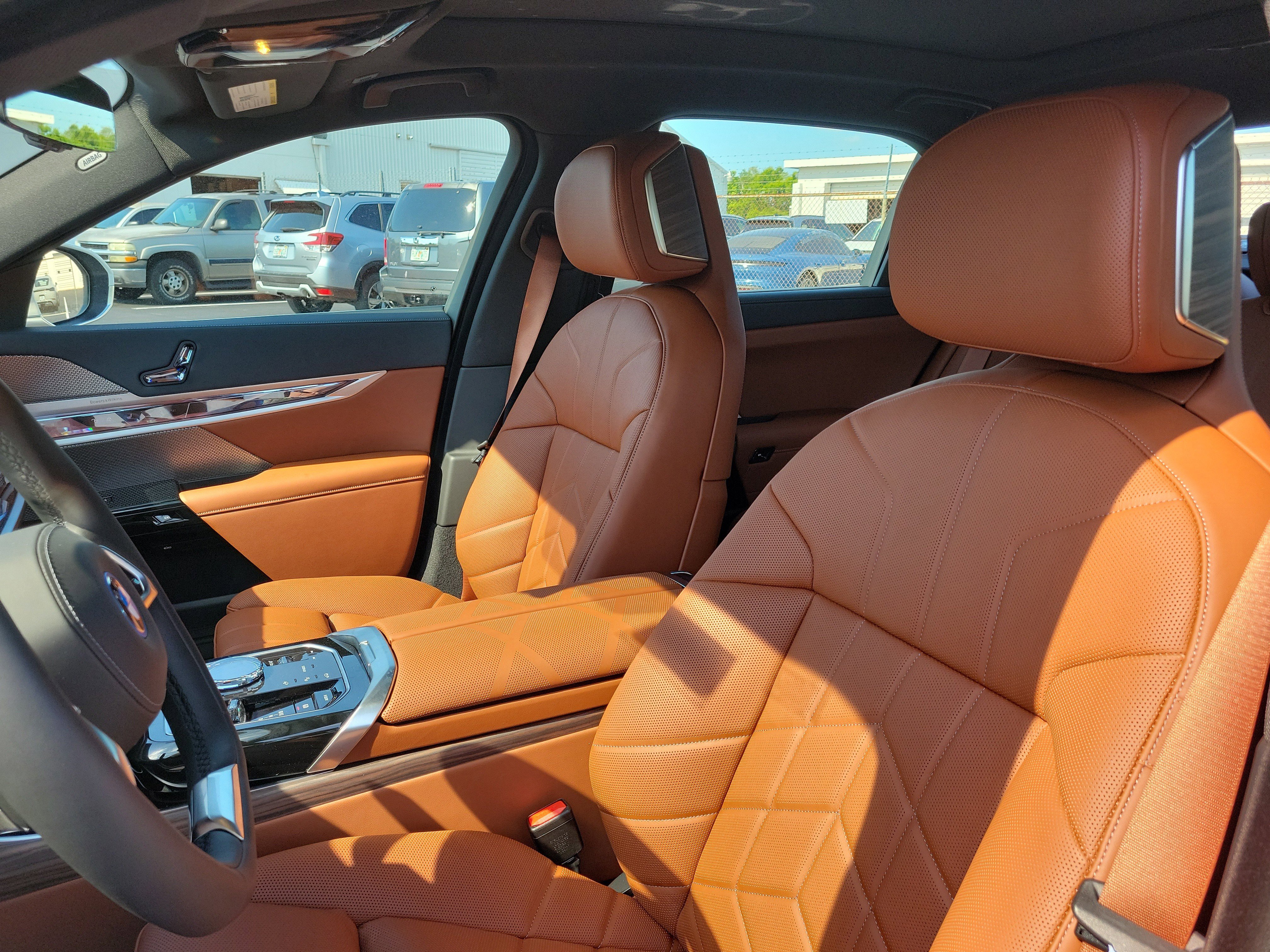 New 2026 BMW i7 eDrive50 w/ Premium Package RWD image 16