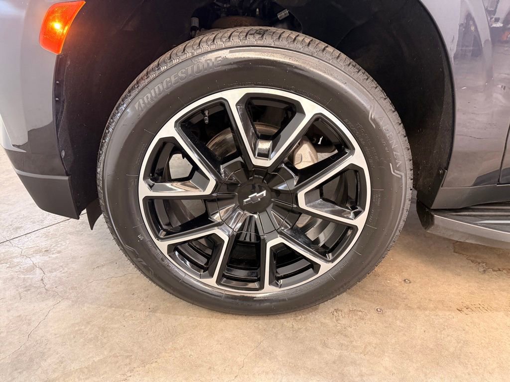Certified 2023 Chevrolet Tahoe RST w/ Luxury Package image 18