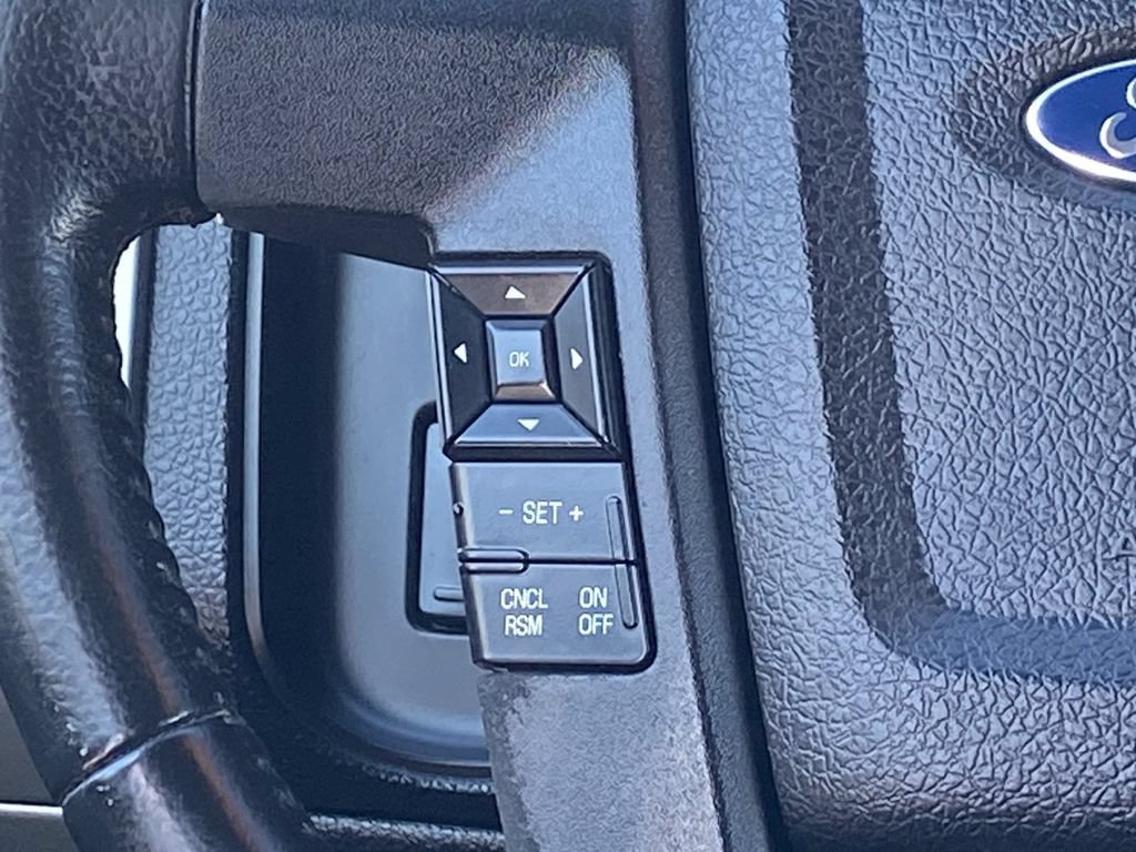 Used 2015 Ford Expedition EL XLT RWD image 21