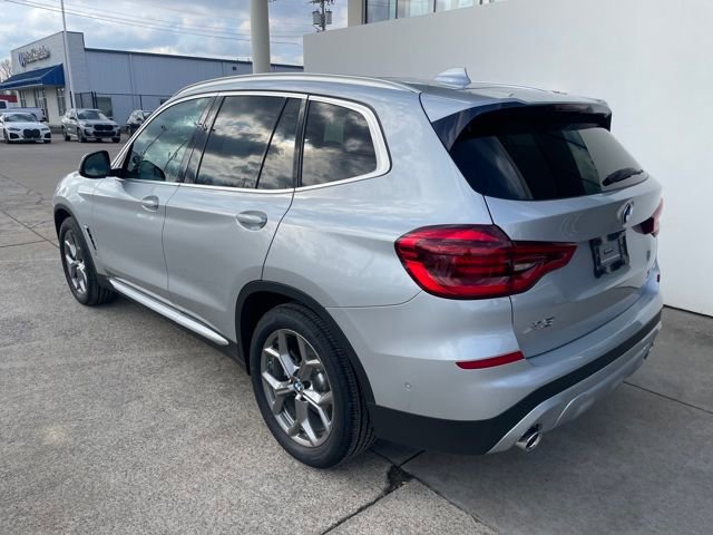 Used 2021 BMW X3 xDrive30i w/ Executive Package image 3