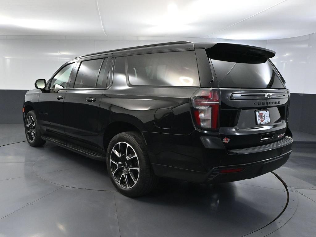 Used 2023 Chevrolet Suburban RST AWD/4WD image 9