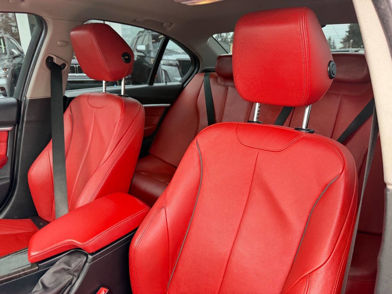 Used 2014 BMW 335i Sedan image 40