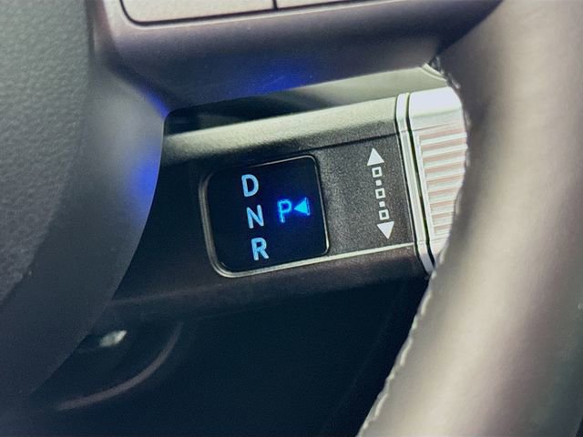 Certified 2025 Hyundai Kona Limited FWD image 29