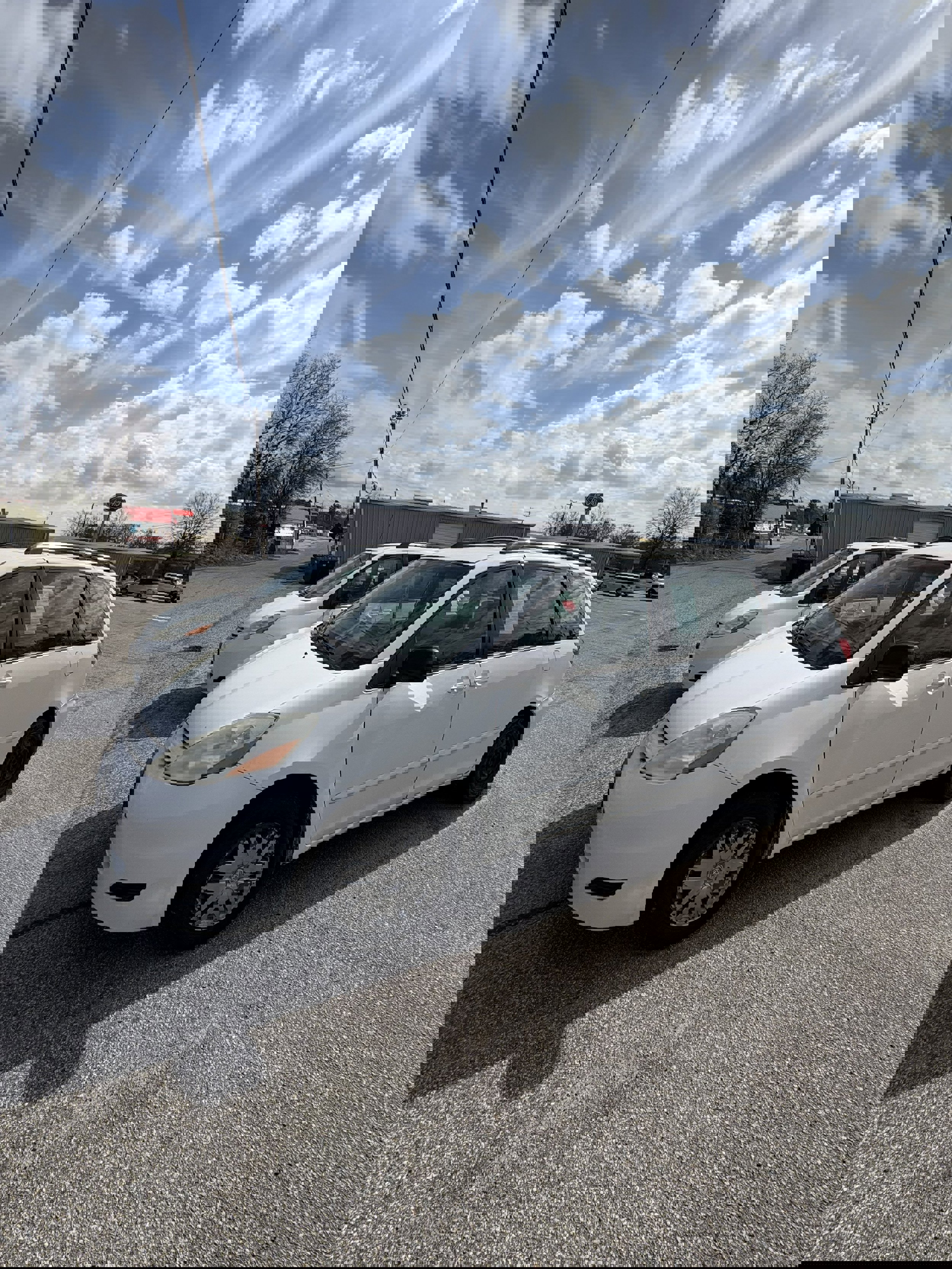 Used 2009 Toyota Sienna CE image 2