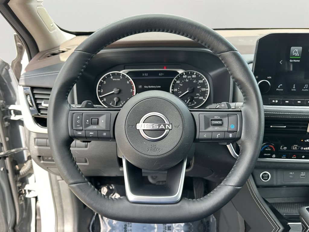 Used 2023 Nissan Rogue SL w/ SL Premium Package AWD/4WD image 16