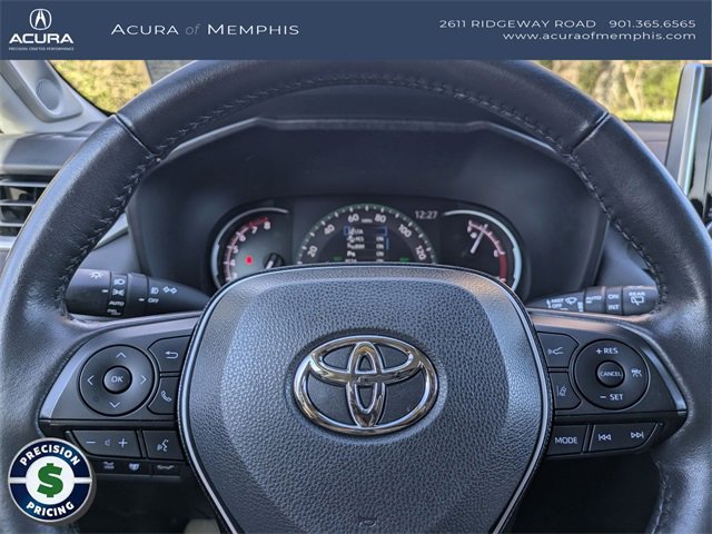 Used 2021 Toyota RAV4 Limited image 13