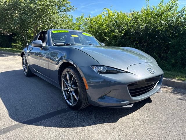 Used 2020 MAZDA MX-5 Miata RF Grand Touring RWD image 3