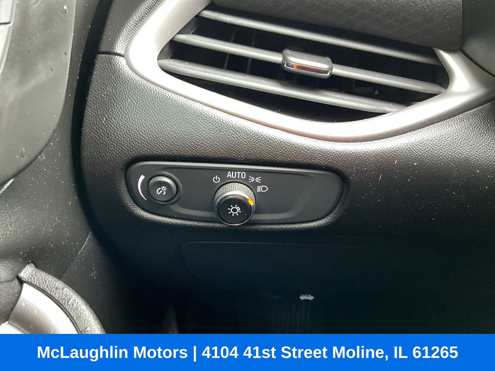 Used 2021 Chevrolet Malibu RS image 23