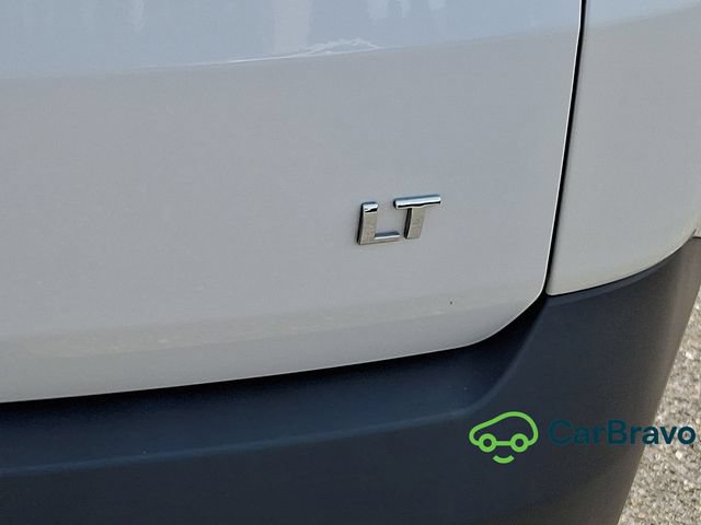 Certified 2023 Chevrolet Traverse LT FWD image 33