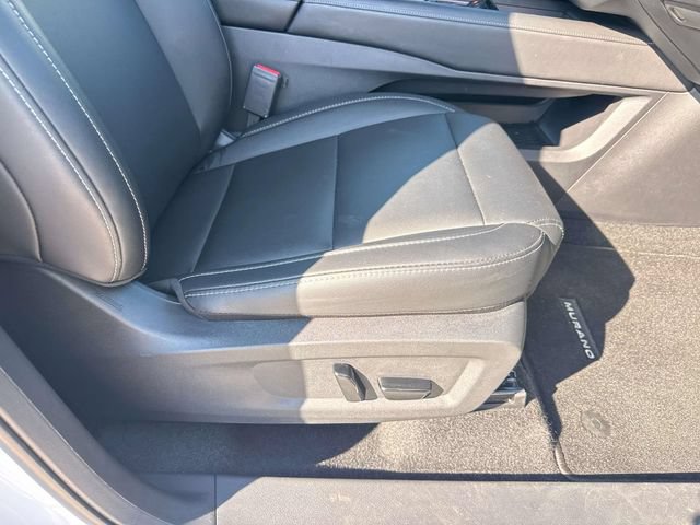 Used 2025 Nissan Murano SL AWD/4WD image 18