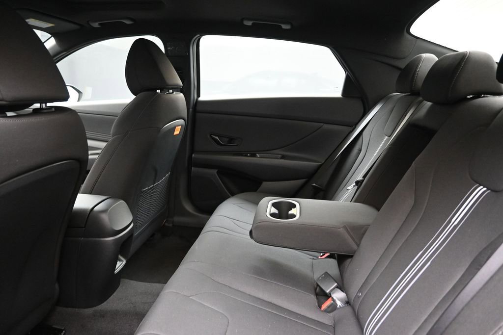 New 2026 Hyundai Elantra SEL Sport Premium w/ Cargo Package FWD image 18