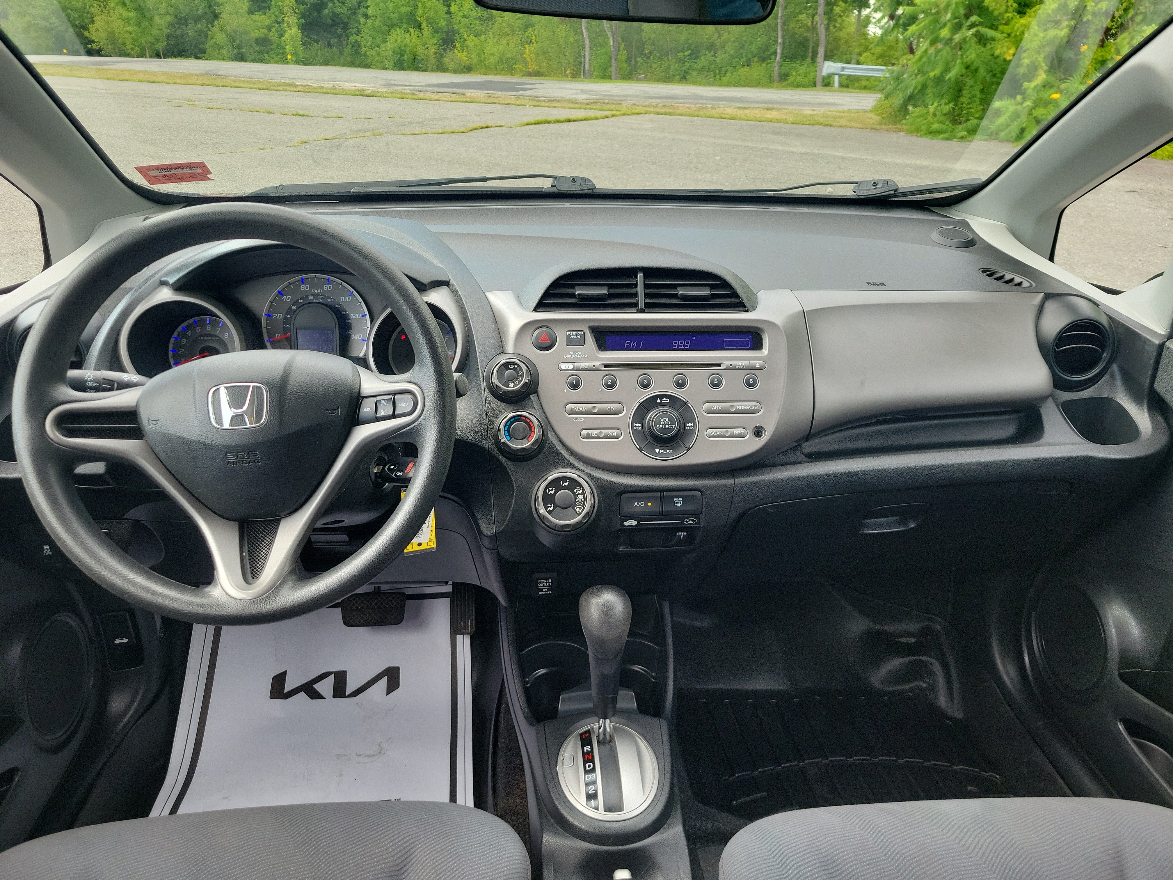 Used 2011 Honda Fit image 18