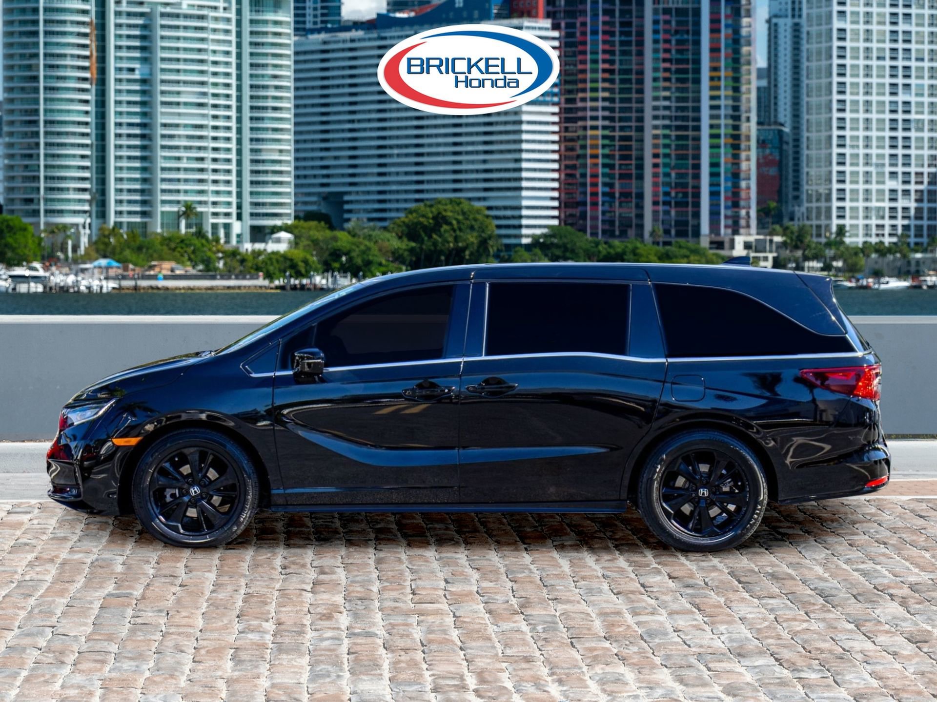 Certified 2024 Honda Odyssey Sport image 8