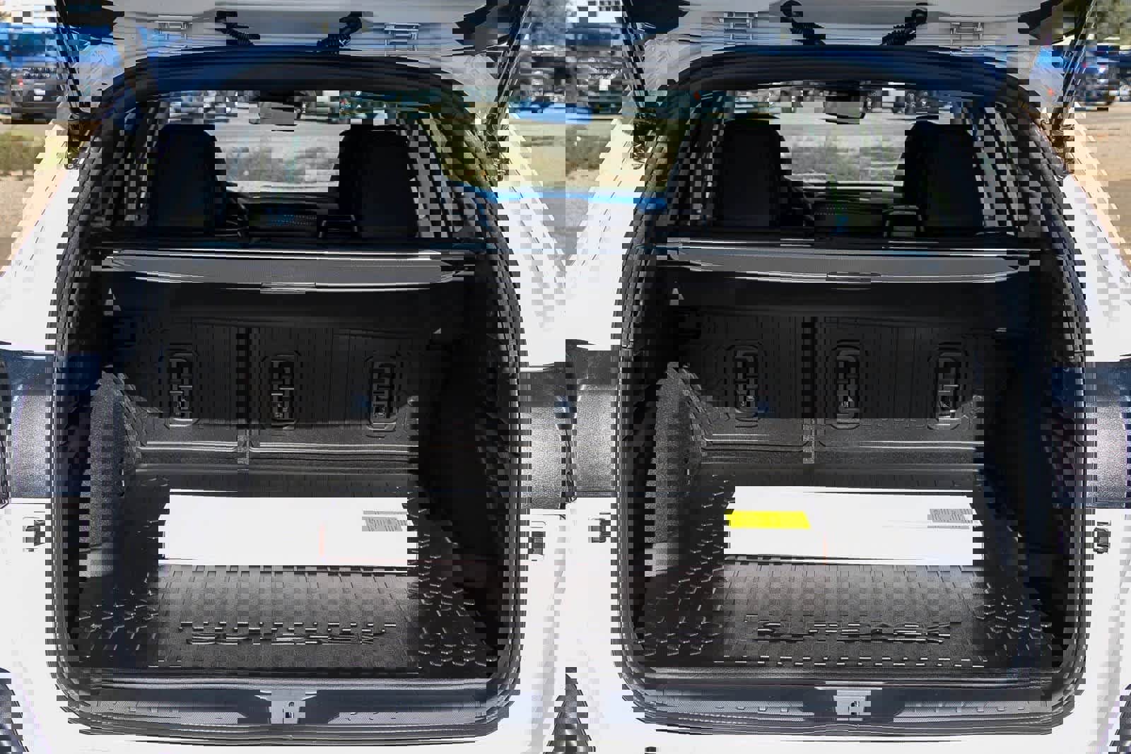 New 2025 Subaru Outback Touring XT image 25