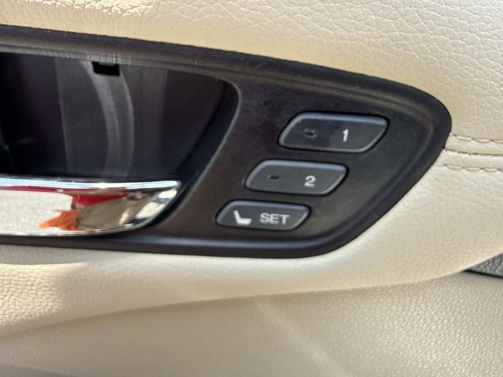 Used 2016 Acura RDX AWD w/ Advance Package image 24