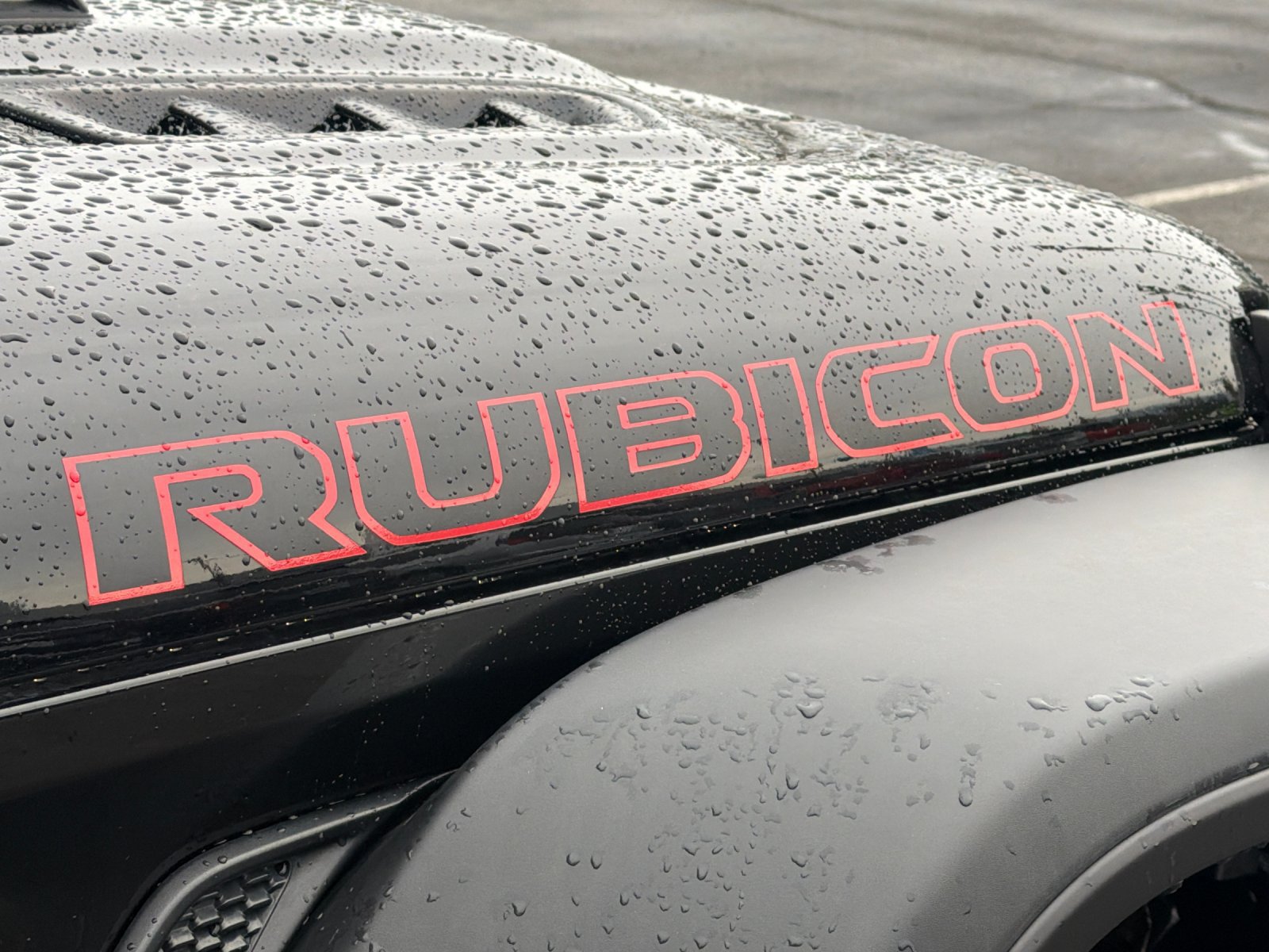 Used 2025 Jeep Wrangler Unlimited Rubicon AWD/4WD image 39