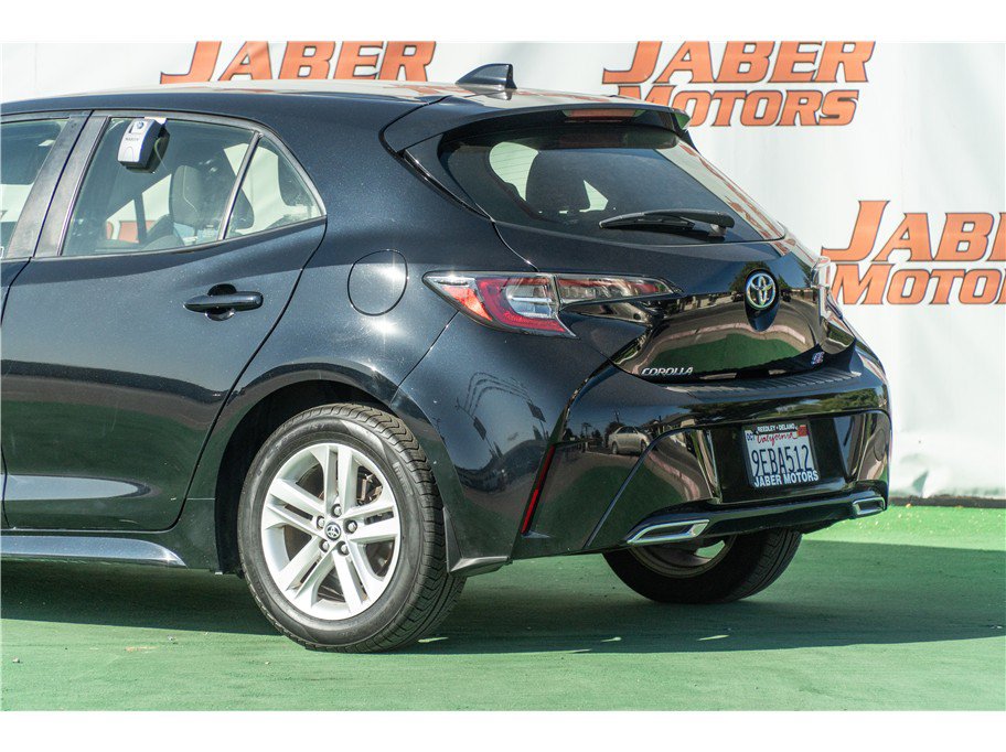 Used 2019 Toyota Corolla SE w/ SE Option Package FWD image 3