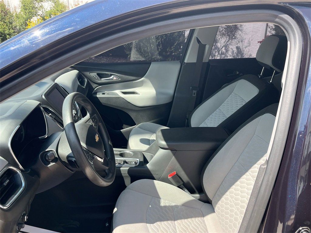 Used 2020 Chevrolet Equinox LS image 11