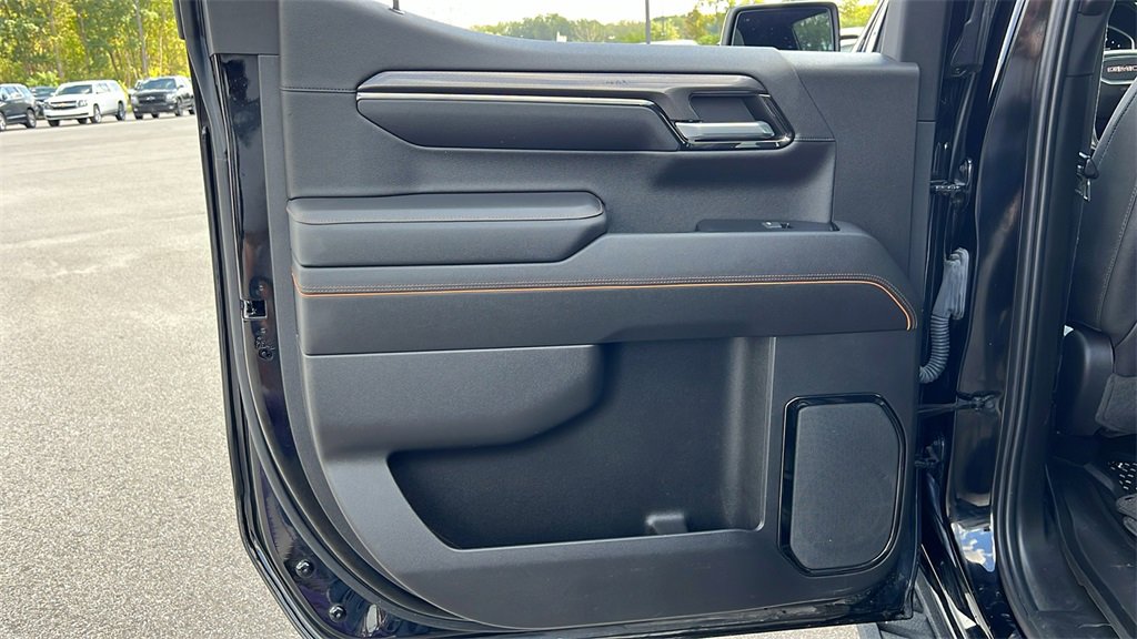 Used 2022 GMC Sierra 1500 AT4 w/ AT4 Premium Package image 28