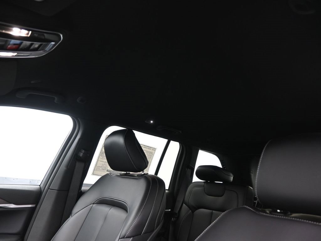 New 2026 Jeep Grand Cherokee Limited image 2