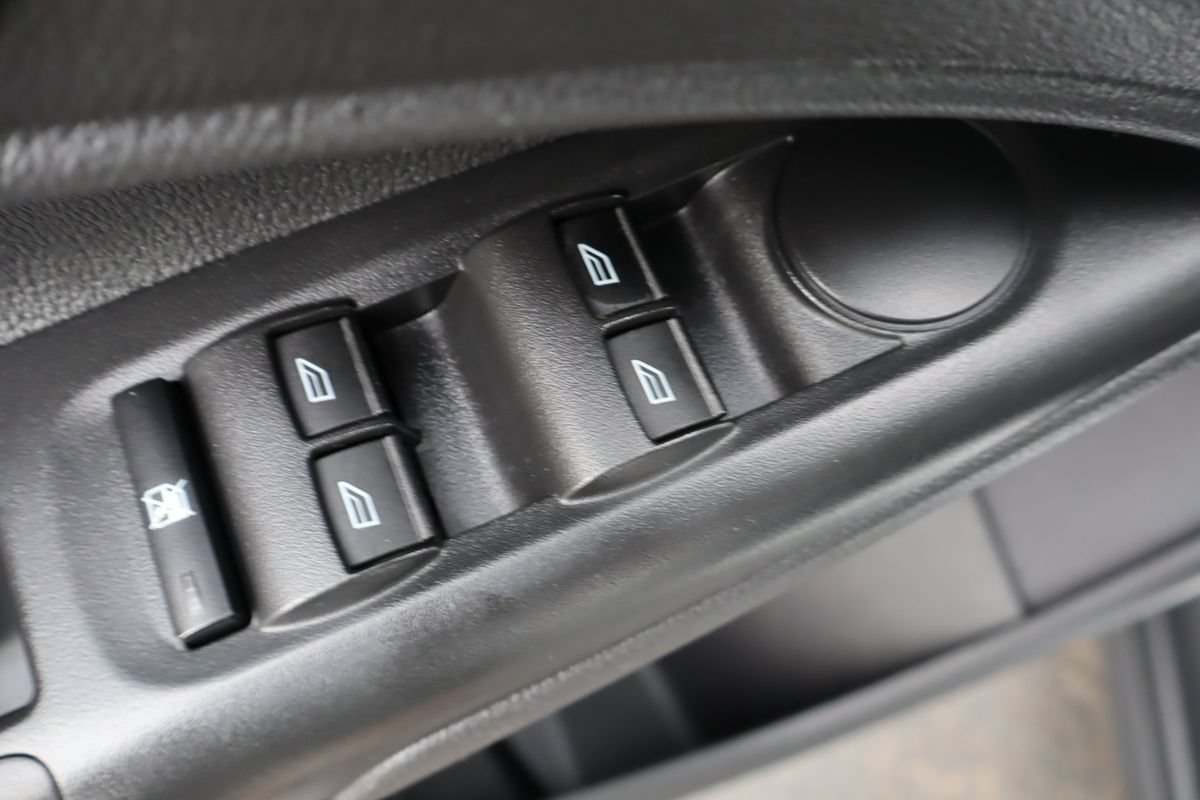 Used 2017 Ford Transit Connect XL FWD image 27