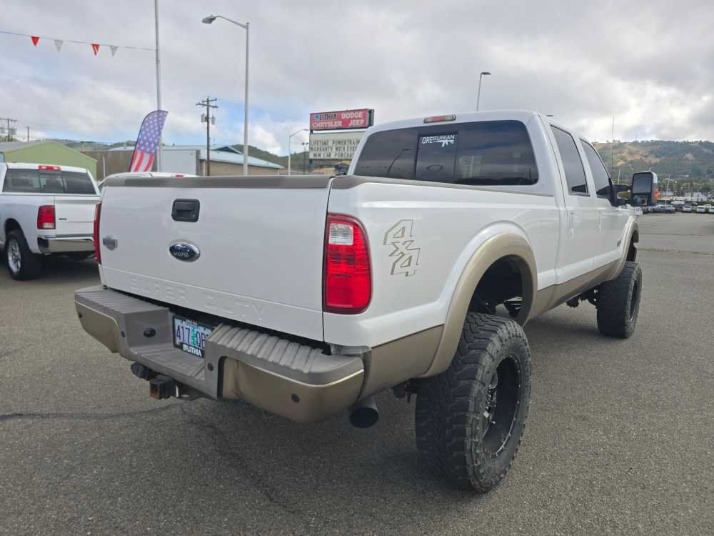 Used 2011 Ford F250 King Ranch w/ King Ranch w/Chrome Pkg AWD/4WD image 3
