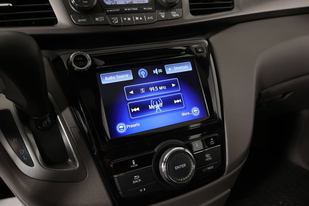 Used 2015 Honda Odyssey EX-L image 36
