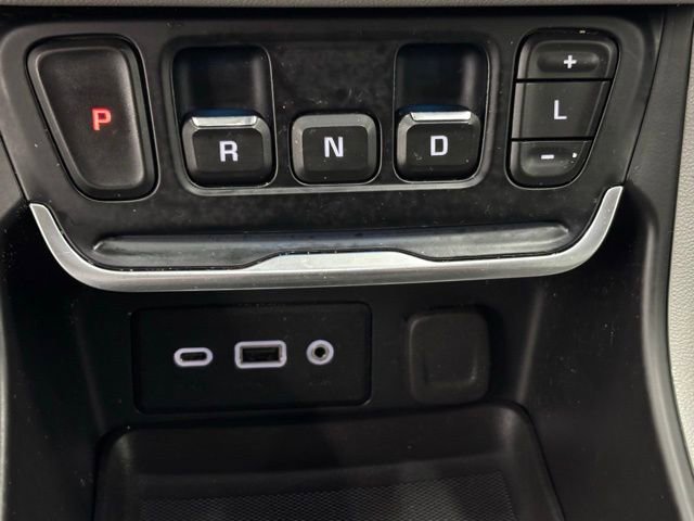 Used 2018 GMC Terrain SLE image 24