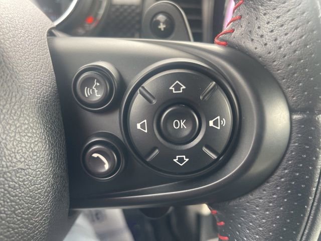 Used 2019 MINI Cooper S image 32